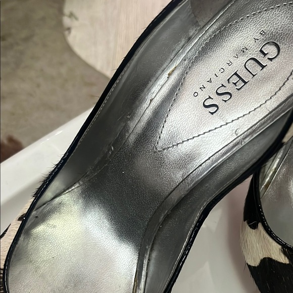 Guess Black and White Slingback Heels - Picture 3 of 9